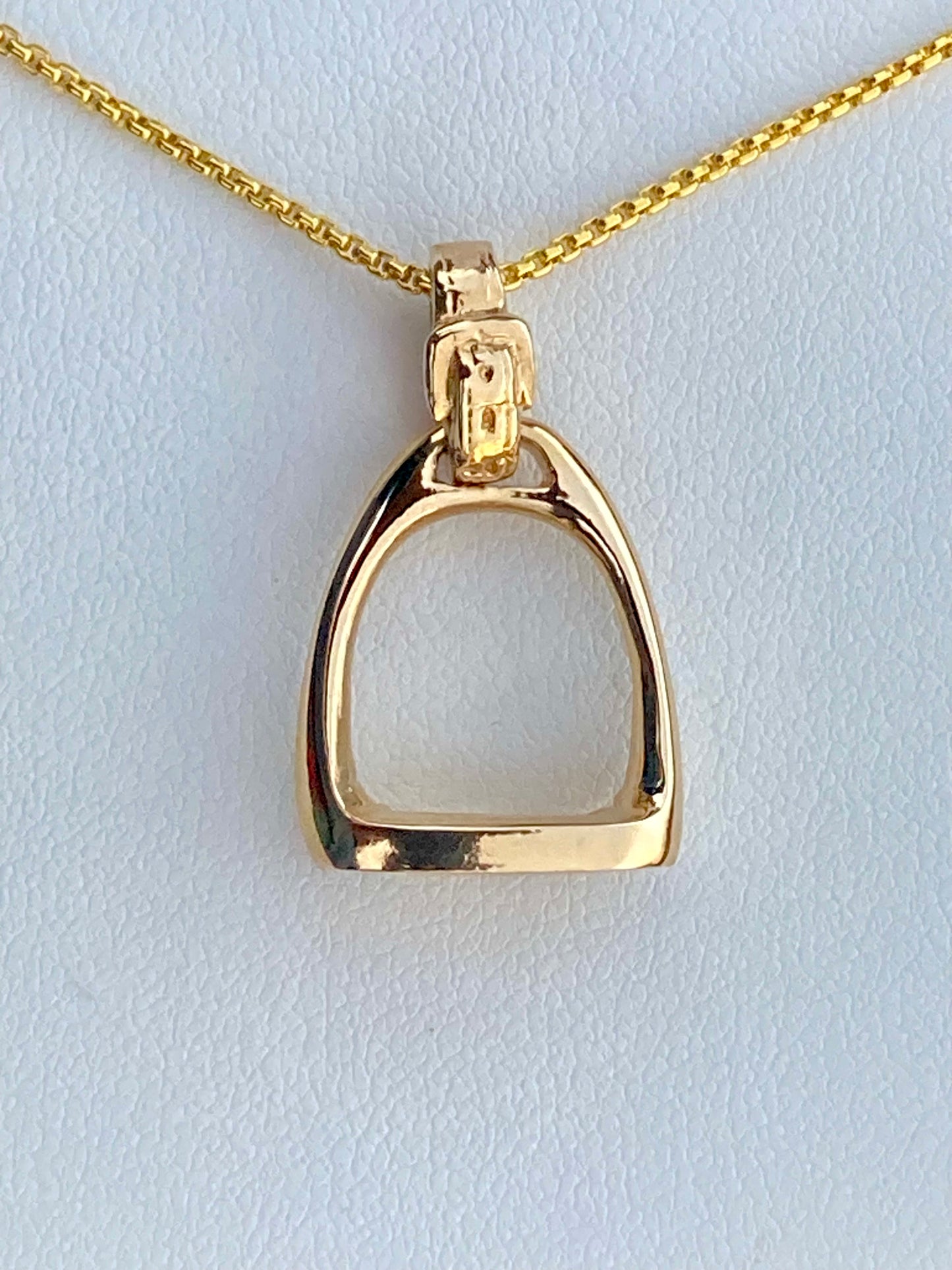 14k Gold Stirrup