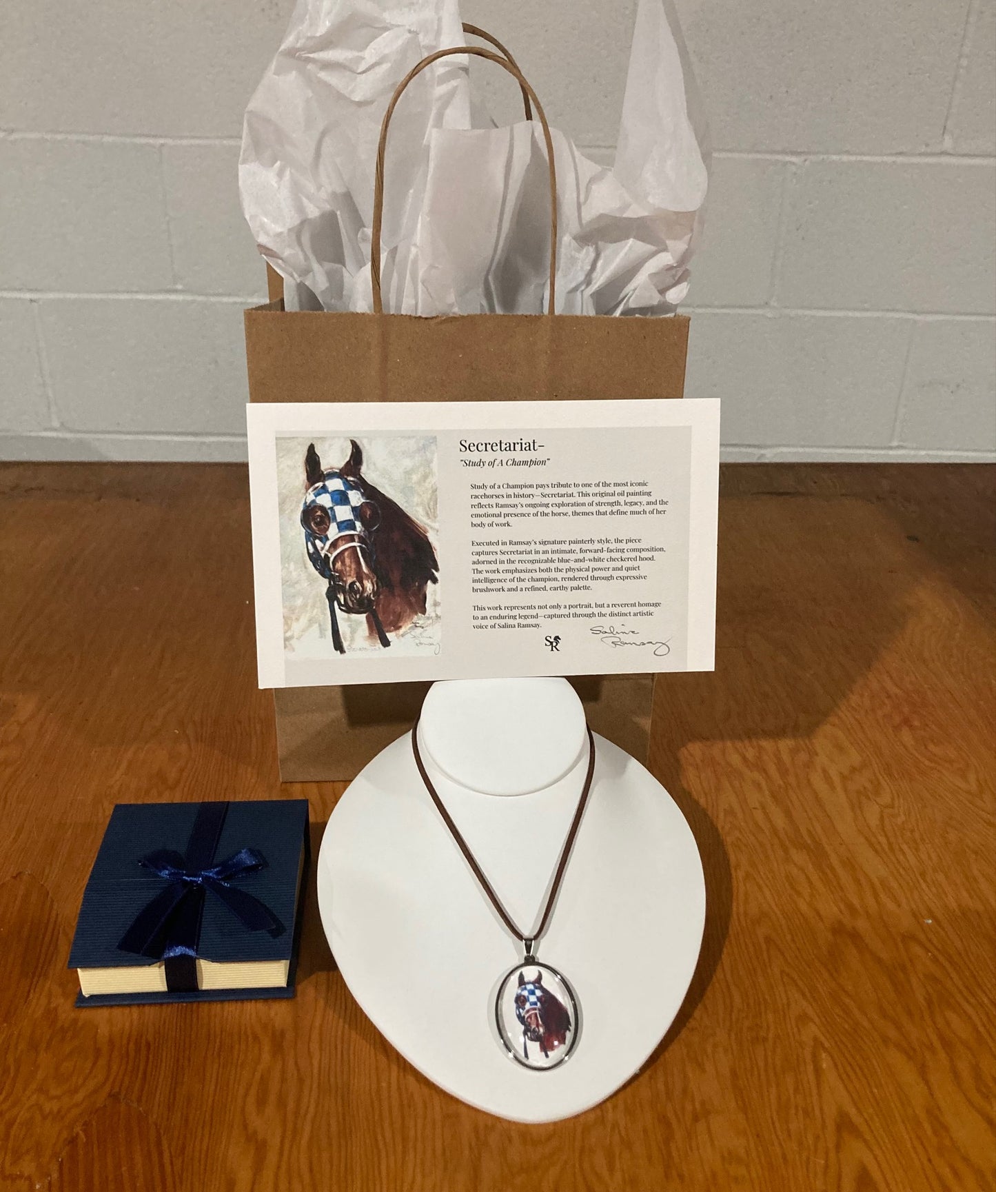 Secretariat Crystal Pendant and 8 x 10 Mini Print