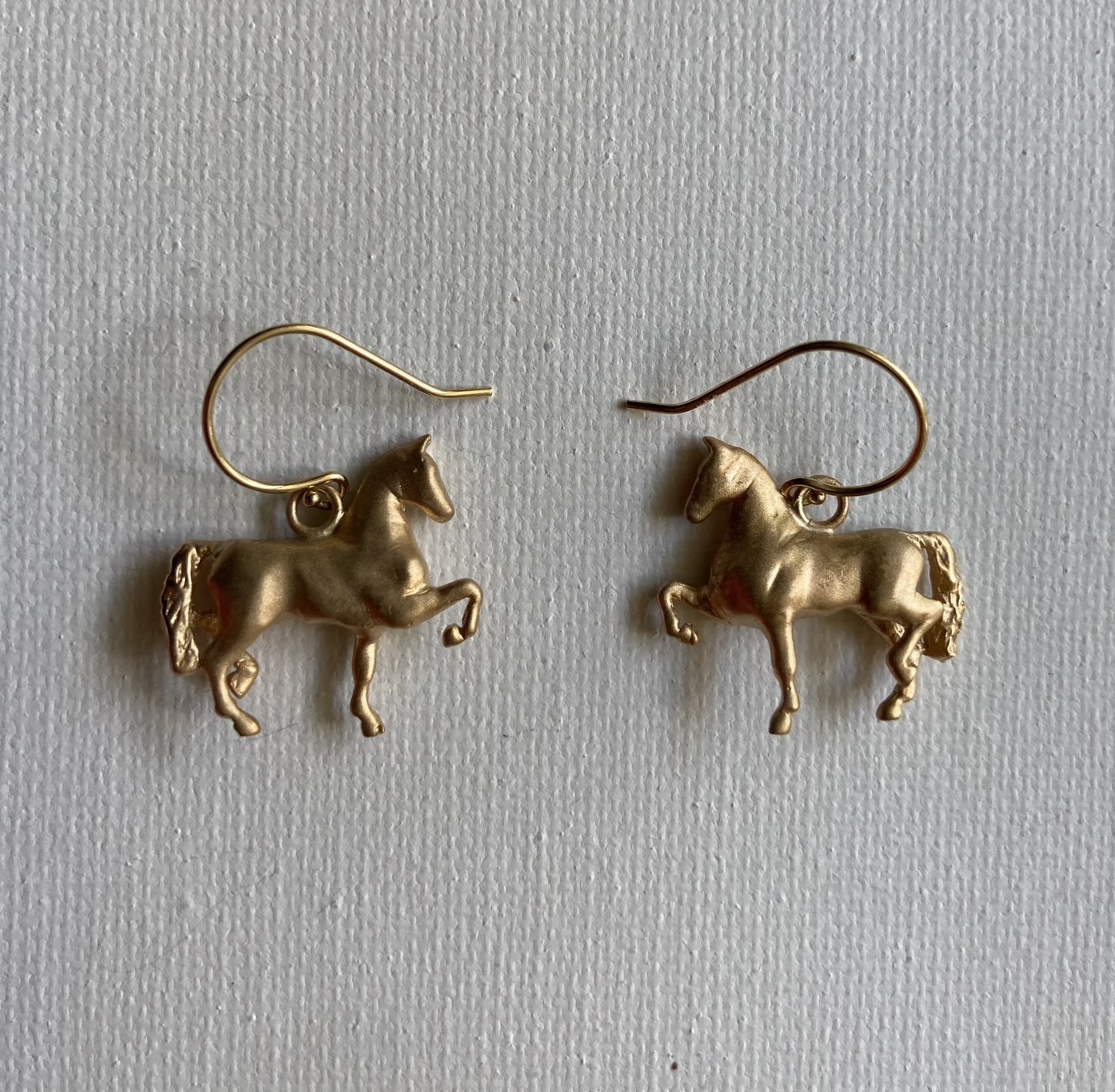 14k Classic Gold Horse Earrings